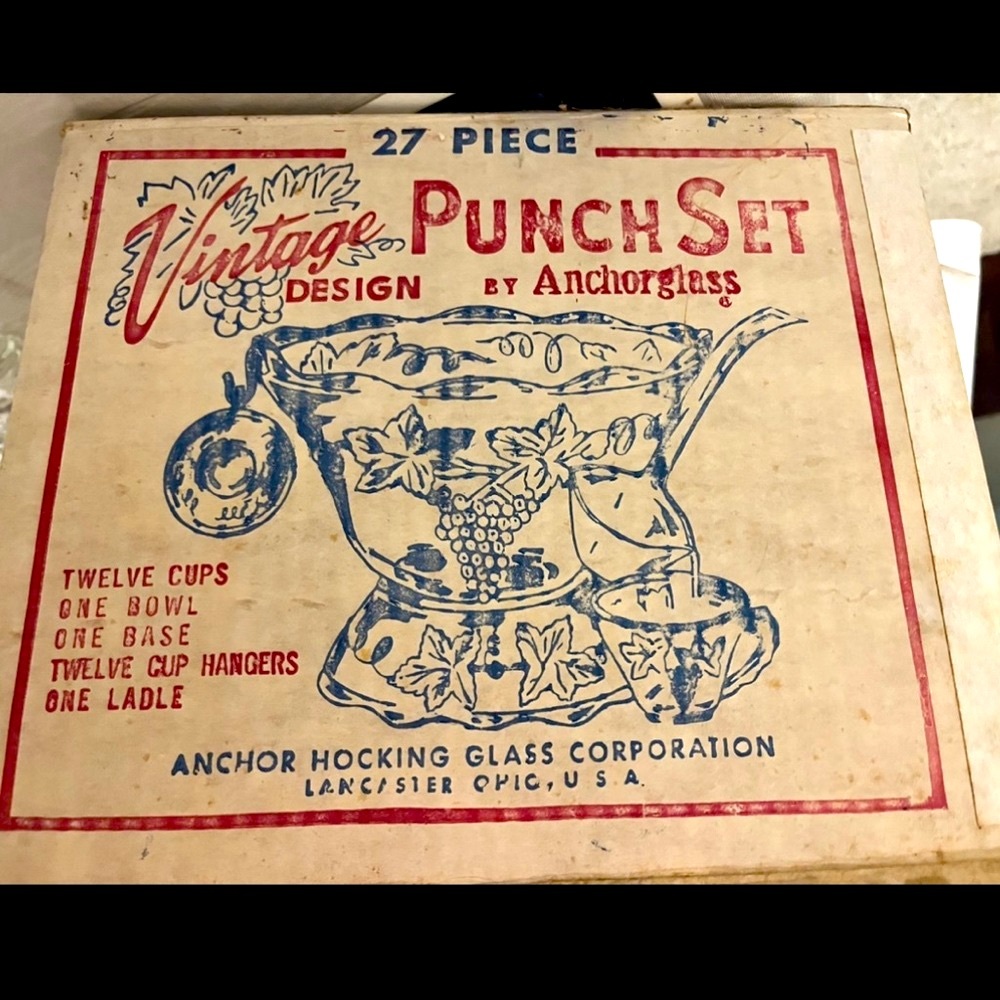Anchorglass Vintage Crystal Punch Set, 26 Pieces, Original Packaging!